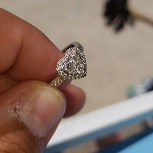 4thcut dimond heart engagement ring